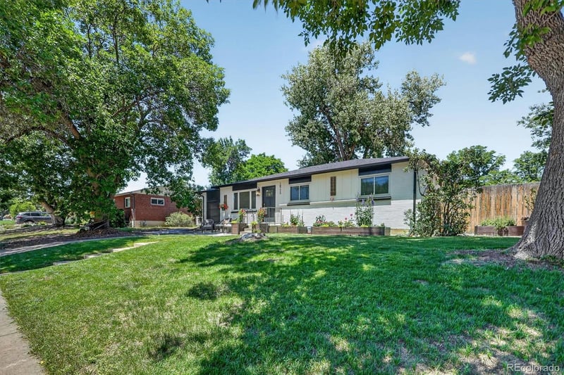 10775 68th Ave, Arvada, CO 80004