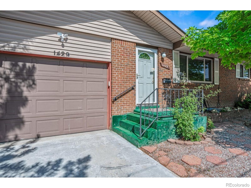 1429 Lashley St, Longmont, CO 80504