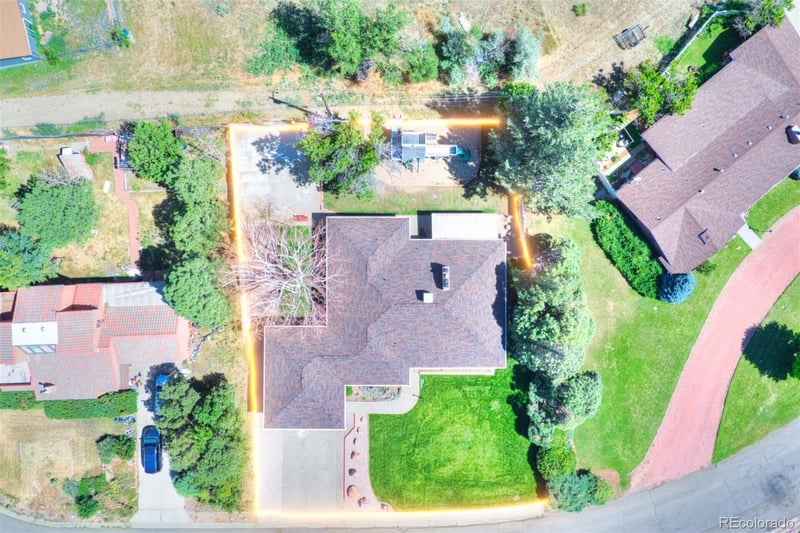 107 Radio Dr, Trinidad, CO 81082