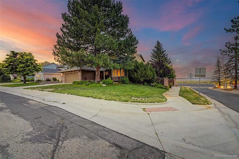 10705 W 85th Pl, Arvada, CO 80005