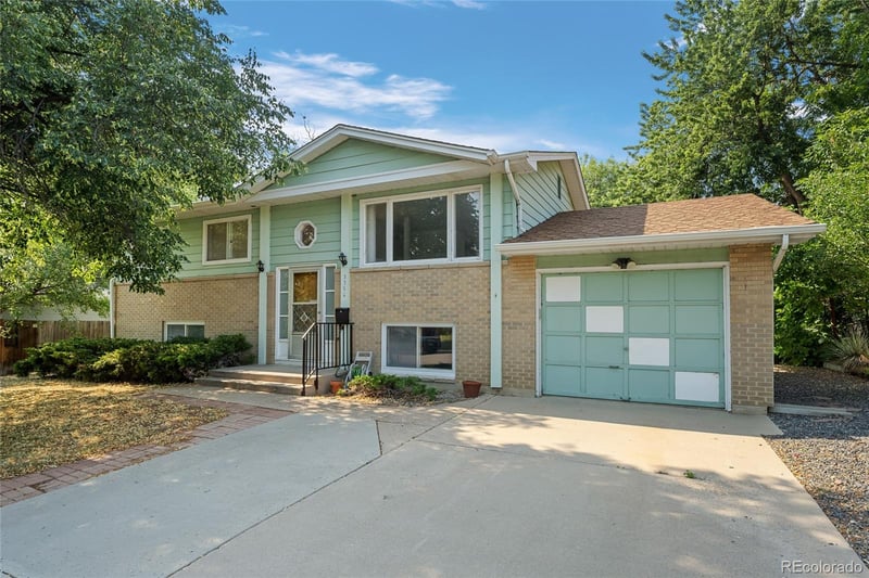 3390 Endicott Dr, Boulder, CO 80305