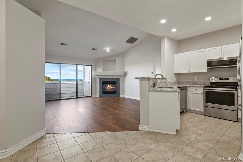 7454 Alkire St #301, Littleton, CO 80127
