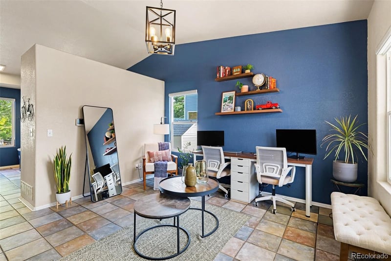8188 Eagleview Dr, Littleton, CO 80125