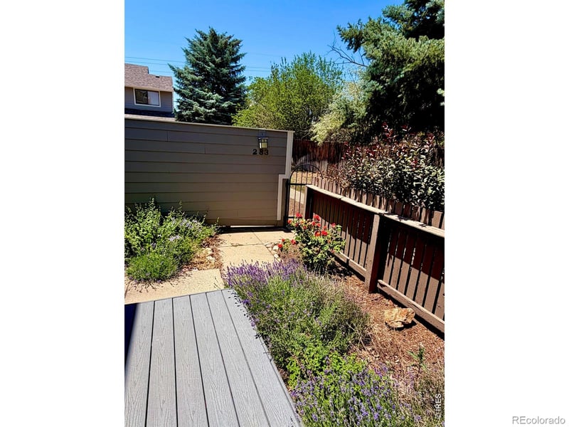 283 Taft Ct, Louisville, CO 80027