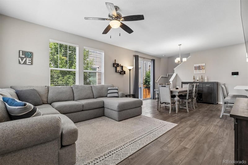 4373 Nepal Ct, Aurora, CO 80015