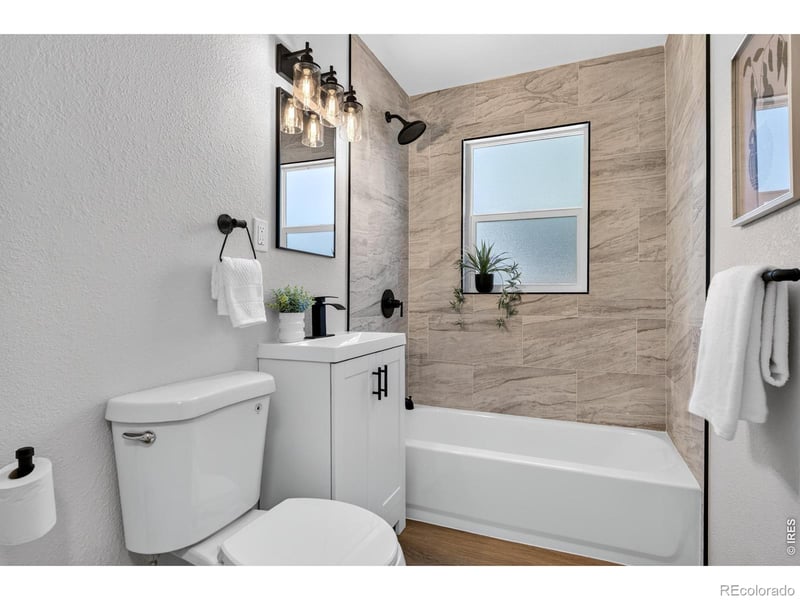 835 Lansing St, Aurora, CO 80010