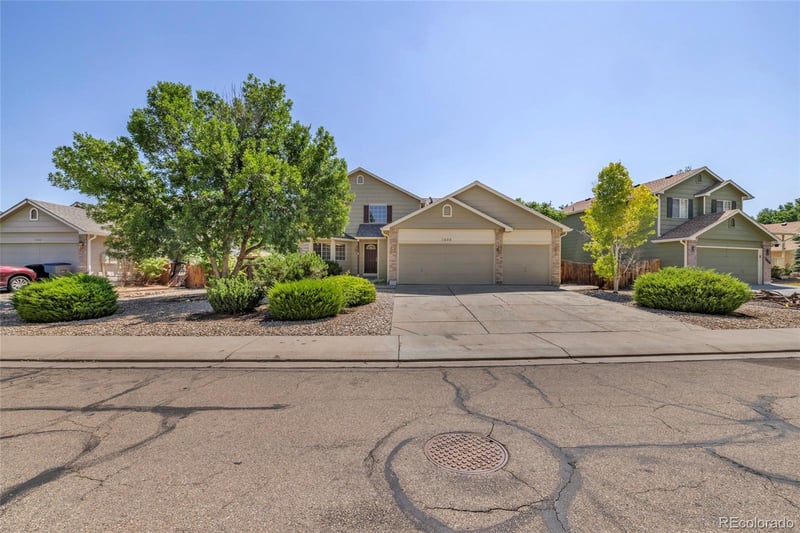 1408 Monarch Dr, Longmont, CO 80504