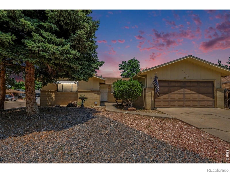1320 Garden Cir, Longmont, CO 80501
