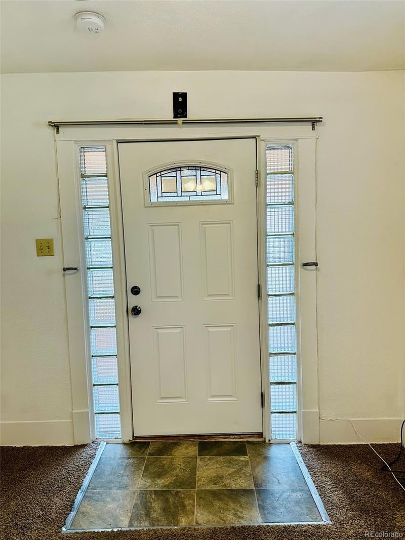 906 9th St, Alamosa, CO 81101