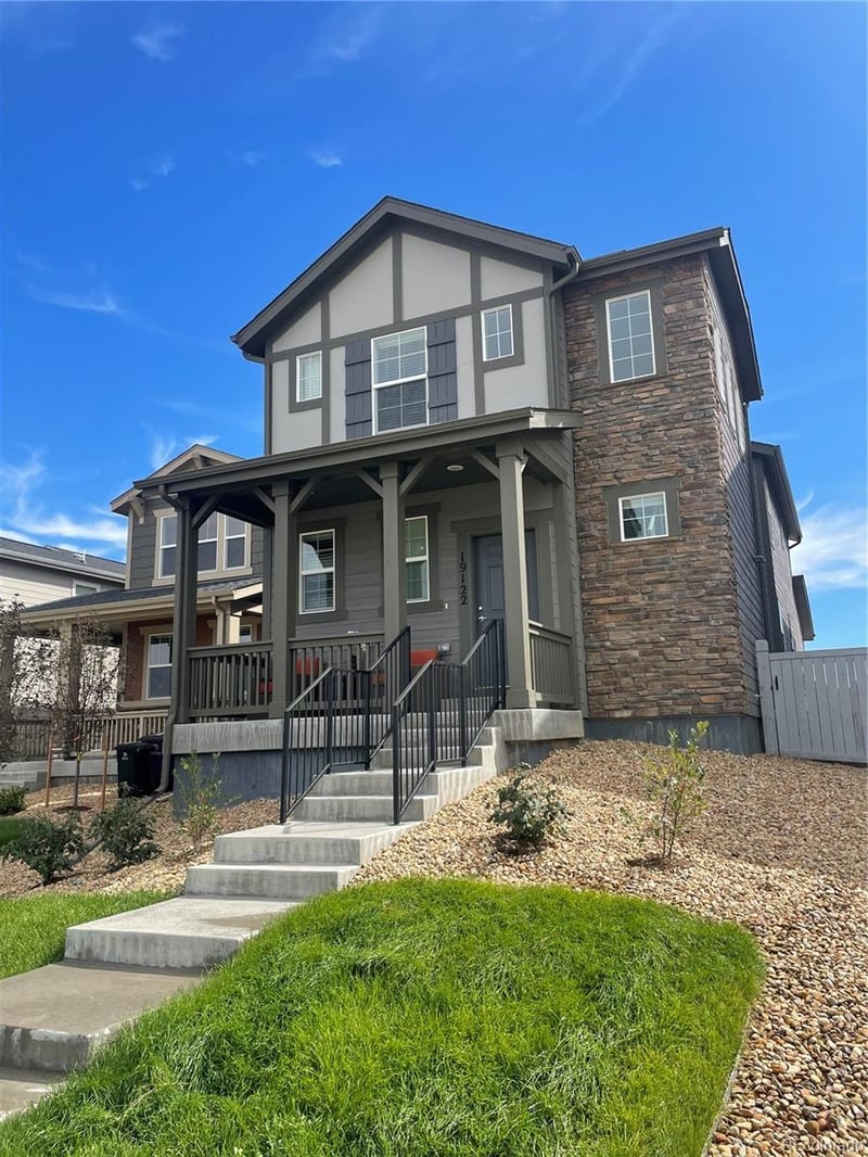 19122 High Point Blvd, Denver, CO 80249