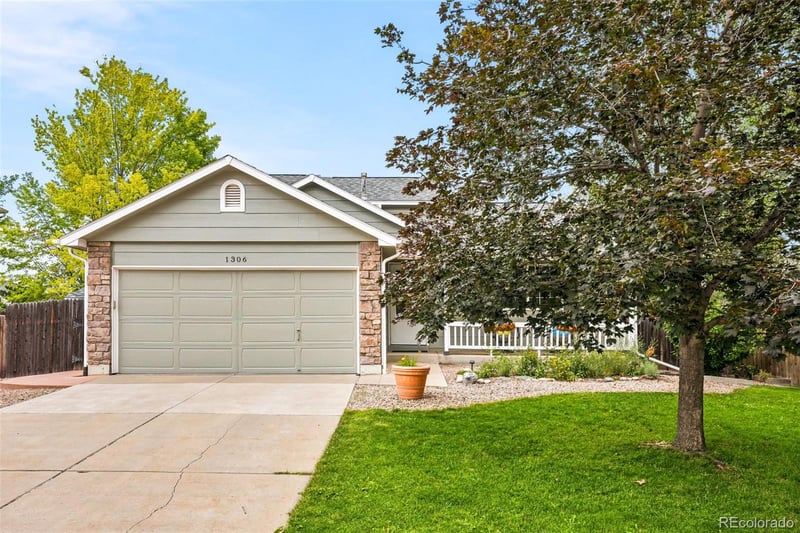 1306 Laurel Ct, Longmont, CO 80504