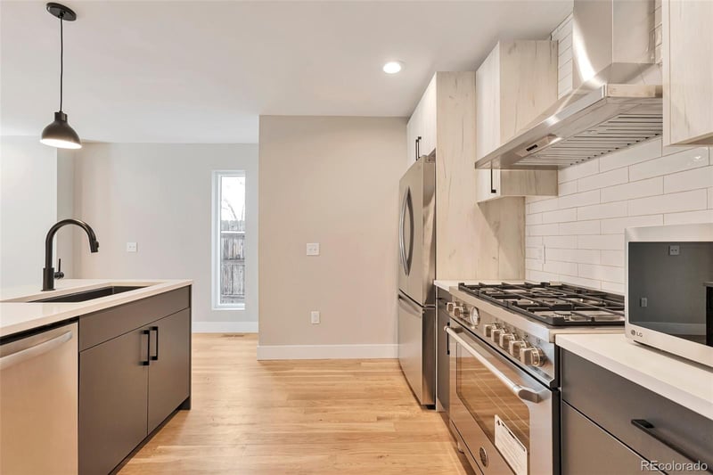 1453 Irving St, Denver, CO 80204