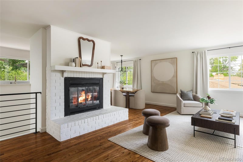 6727 S Gallup St, Littleton, CO 80120