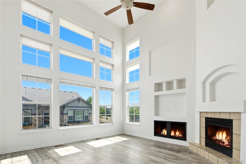 122 N De Gaulle St, Aurora, CO 80018
