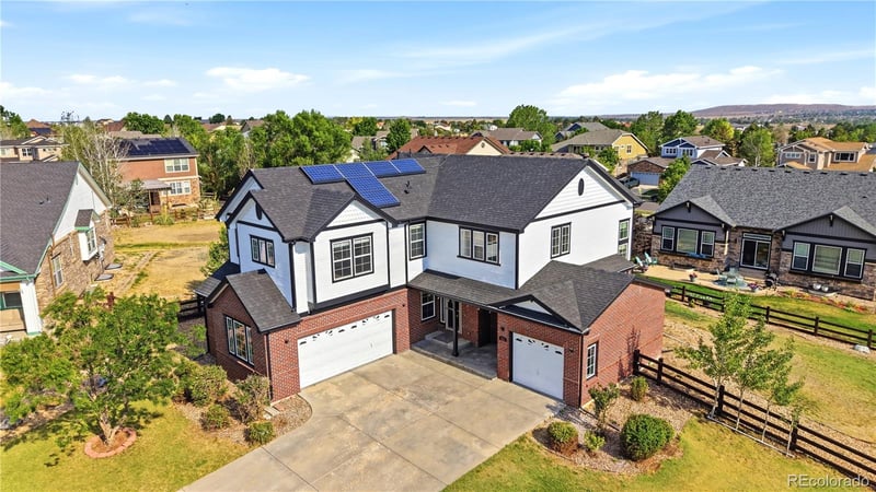 122 N De Gaulle St, Aurora, CO 80018