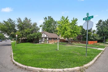1601 Spruce St, Denver, CO 80220