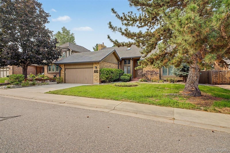 8247 Lodgepole Trl, Lone Tree, CO 80124