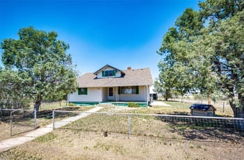 45501 E 38th Ave, Bennett, CO 80102