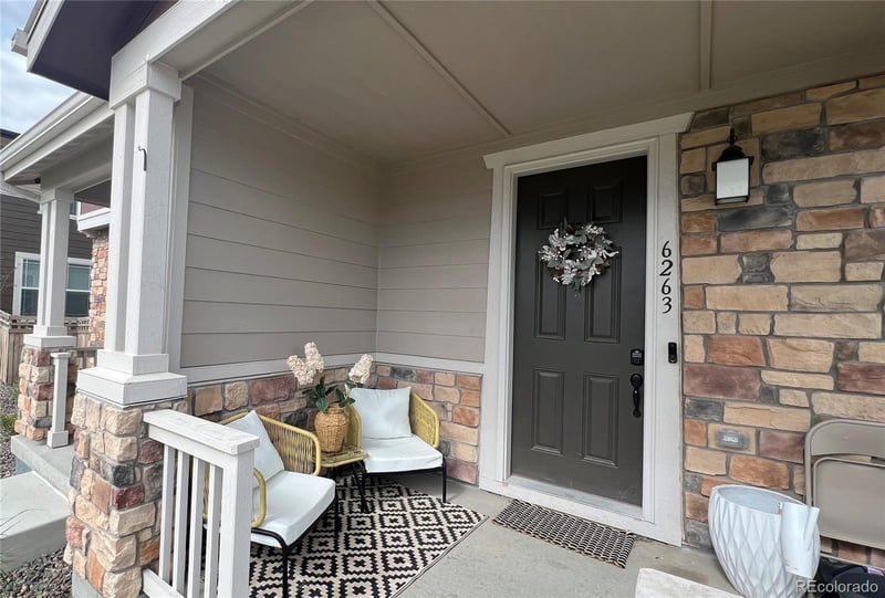 6263 Liverpool St, Aurora, CO 80019