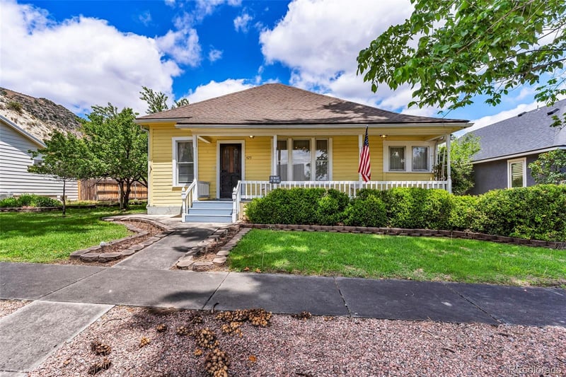 425 Pine Ave, Canon City, CO 81212