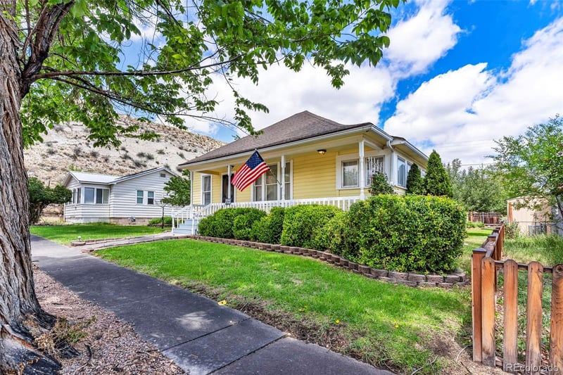 425 Pine Ave, Canon City, CO 81212