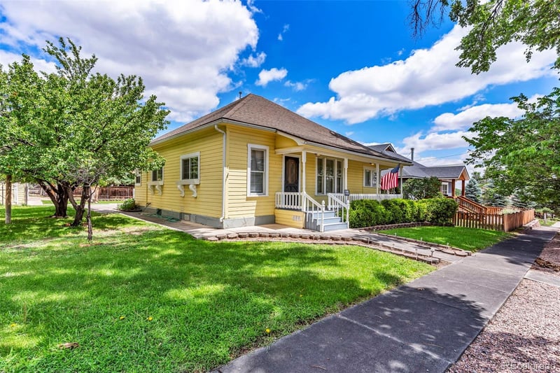 425 Pine Ave, Canon City, CO 81212