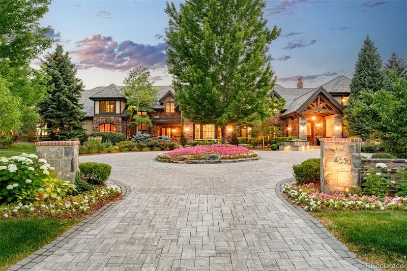 4030 Forbes Ct, Littleton, CO 80121