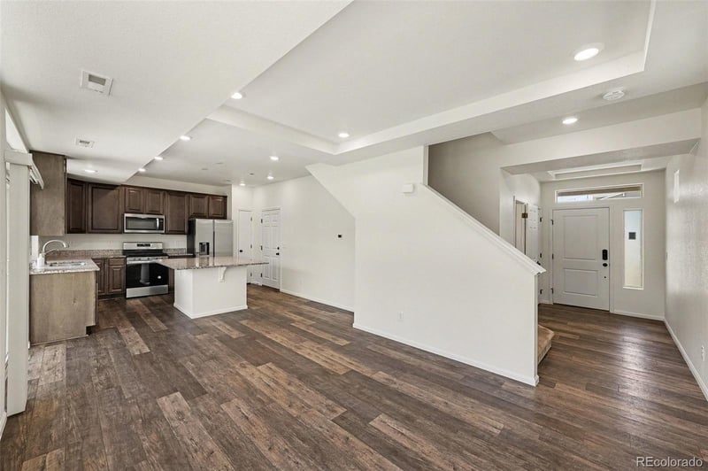18366 102nd Pl, Commerce City, CO 80022