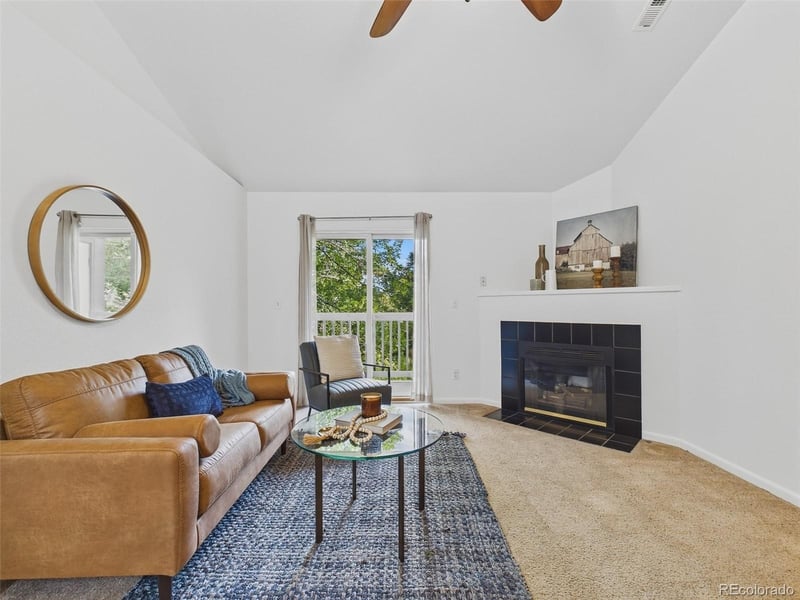 1048 Tierra Ln #201, Fort Collins, CO 80521