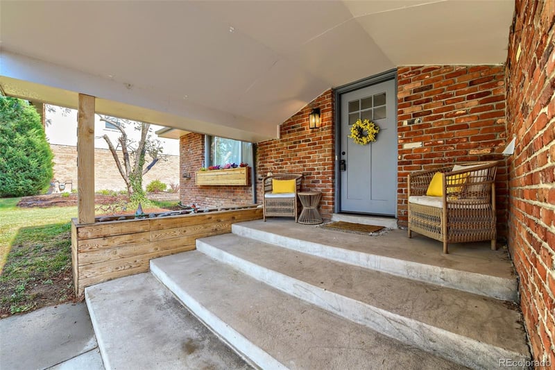 6063 W Indore Pl, Littleton, CO 80128