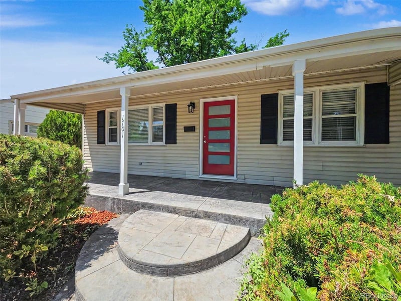 1701 S Eudora St, Denver, CO 80222