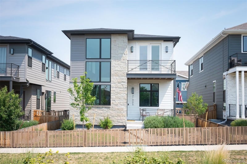 21405 E 59th Dr, Aurora, CO 80019