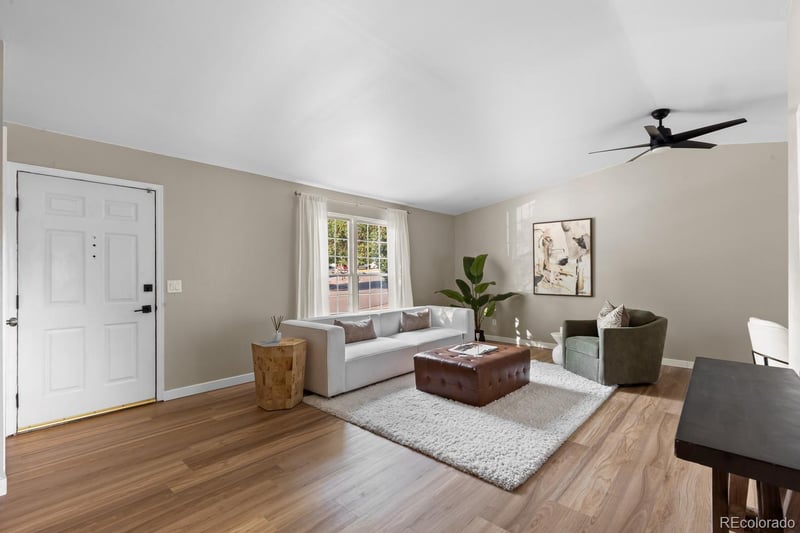 4382 S Ceylon Way, Aurora, CO 80015