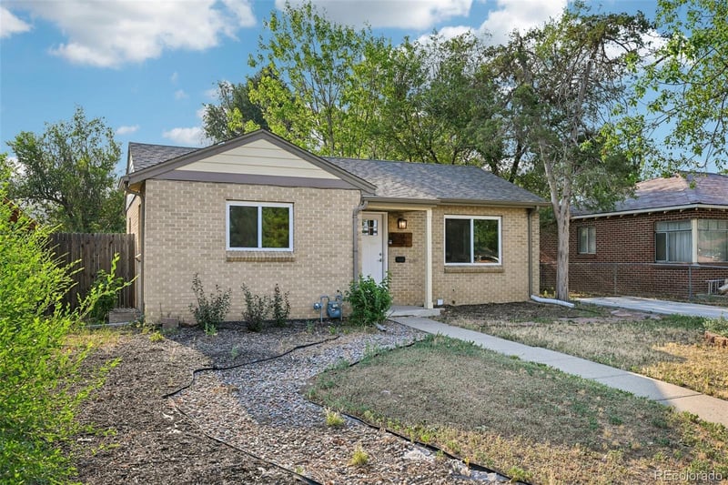 3290 Magnolia St, Denver, CO 80207