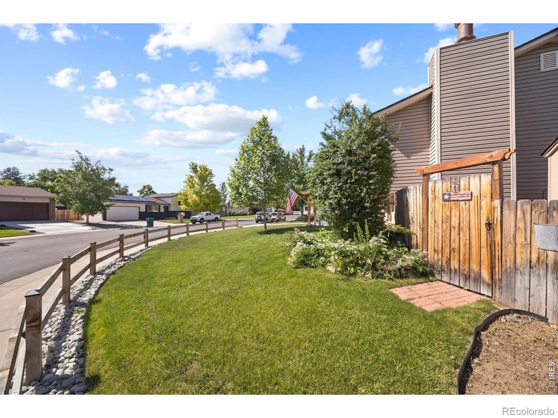 10429 Owens Cir, Broomfield, CO 80021