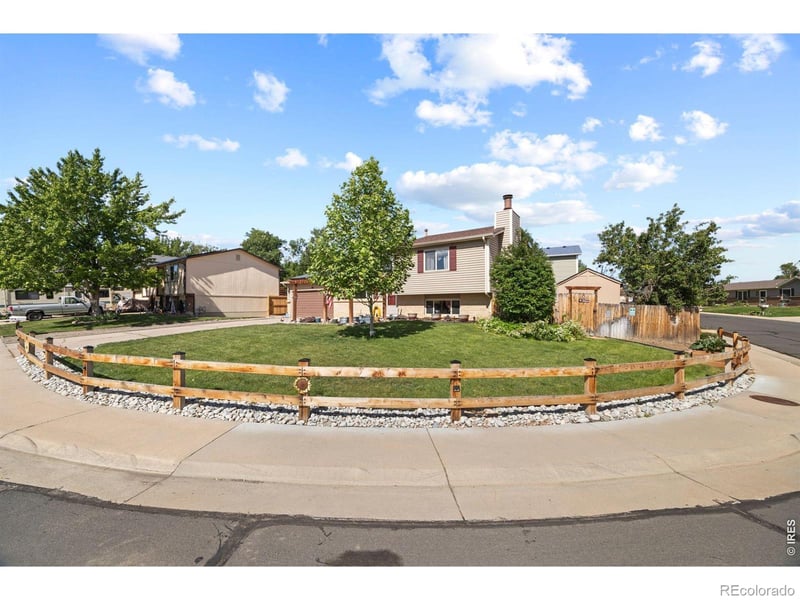 10429 Owens Cir, Broomfield, CO 80021