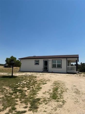 24074 Emerald Trl, Deer Trail, CO 80105