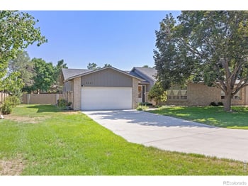 4481 W Pioneer Dr, Greeley, CO 80634
