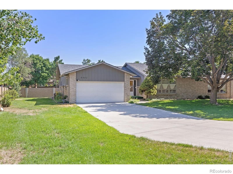 4481 Pioneer Dr, Greeley, CO 80634