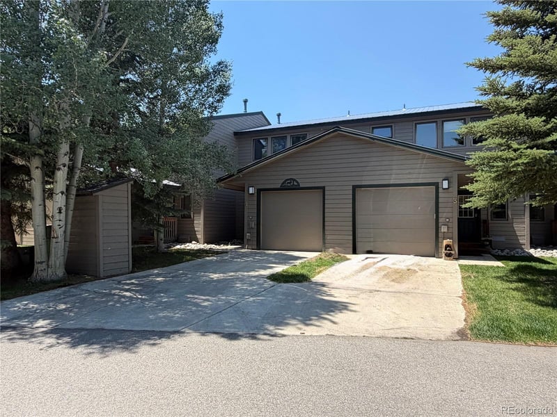 611 Shoreline Ln #4, Grand Lake, CO 80447