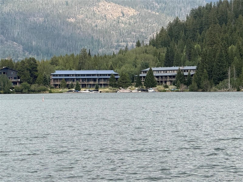 611 Shoreline Ln #4, Grand Lake, CO 80447