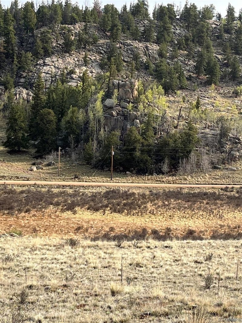 1441 Longbow Dr, Como, CO 80432