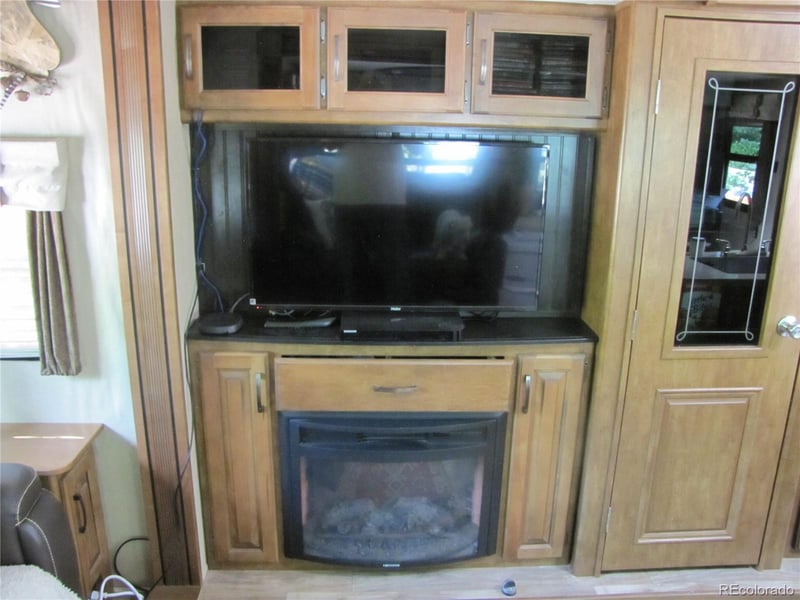 186 Smoke Stack Rd, Hartsel, CO 80449