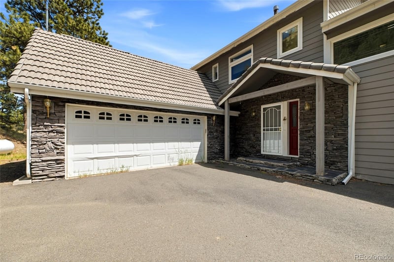 34086 Cactus Dr, Evergreen, CO 80439