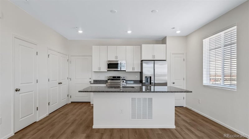 22401 E 46th Ave, Aurora, CO 80019