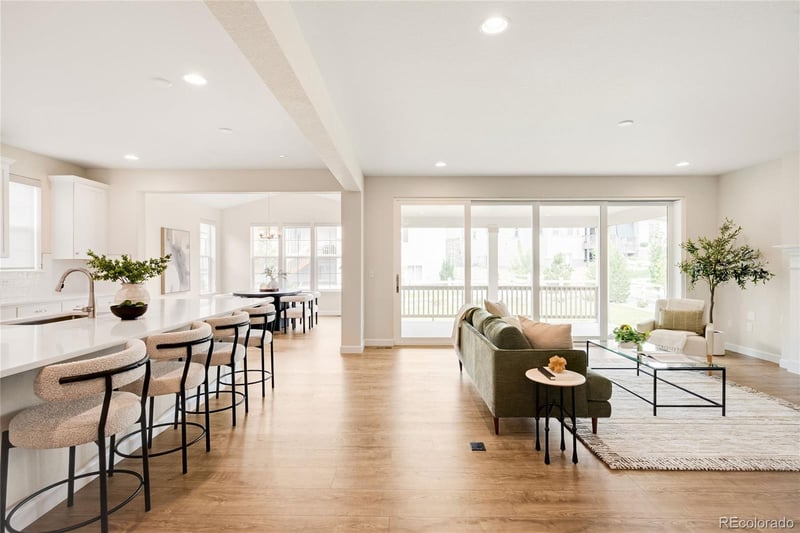 7110 White Crow Way, Aurora, CO 80016