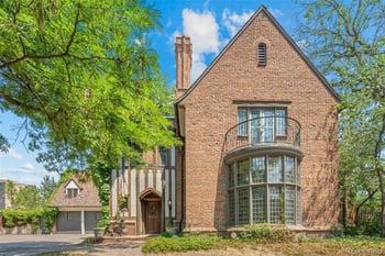 100 Gaylord St, Denver, CO 80206