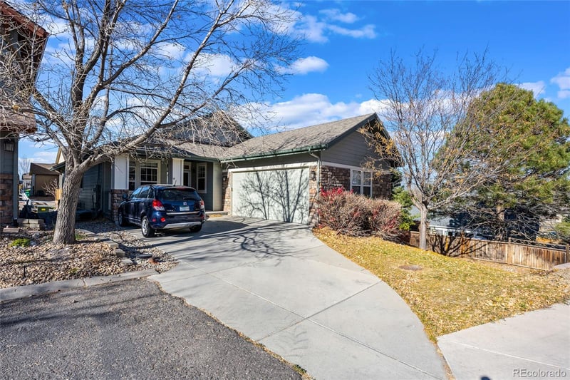21527 E Smoky Hill Rd, Aurora, CO 80015