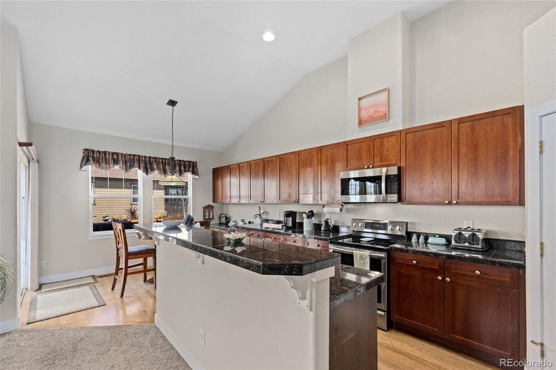 21527 E Smoky Hill Rd, Aurora, CO 80015