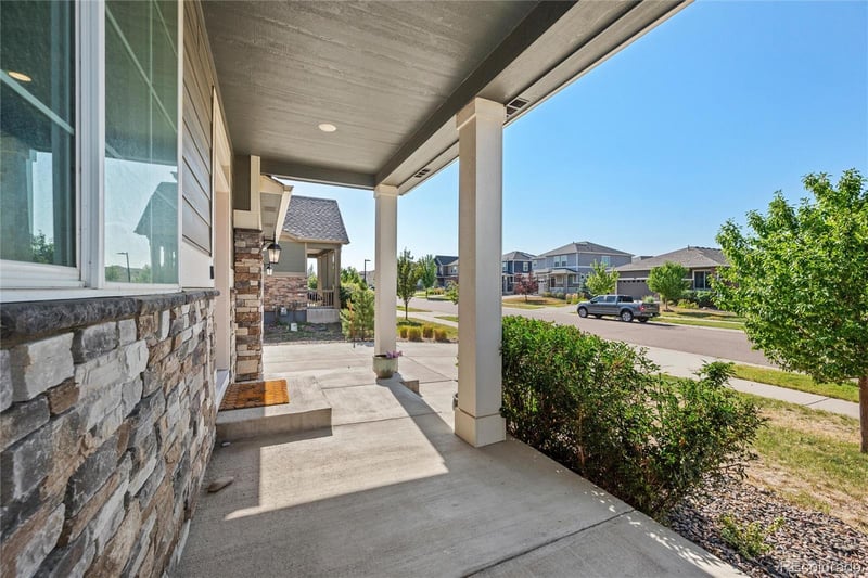 27089 Cedar Ave, Aurora, CO 80018